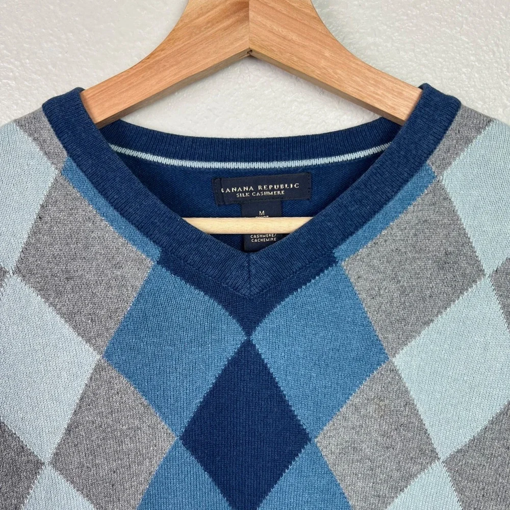 Banana Republic Mens Blue Argyle Silk Cashmere V-Neck Sweater Elbow Patches M